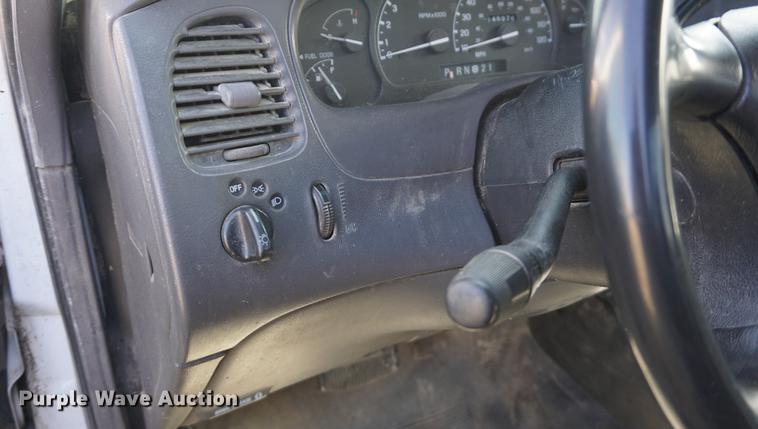 image for item DF1519 2002 Ford Ranger pickup truck