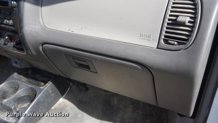 image for item DF1519 2002 Ford Ranger pickup truck