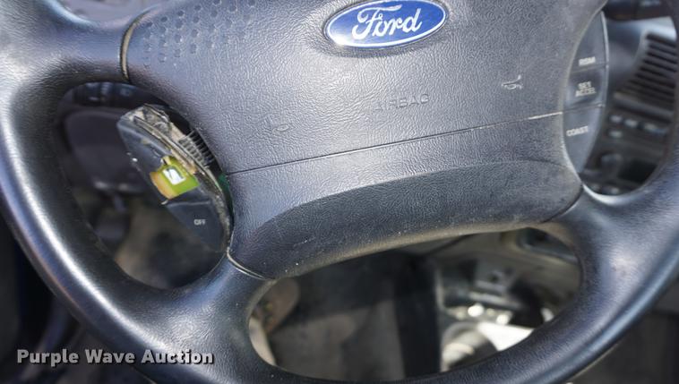 image for item DF1521 2003 Ford Ranger pickup truck