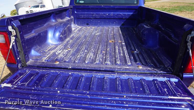 image for item DF1521 2003 Ford Ranger pickup truck