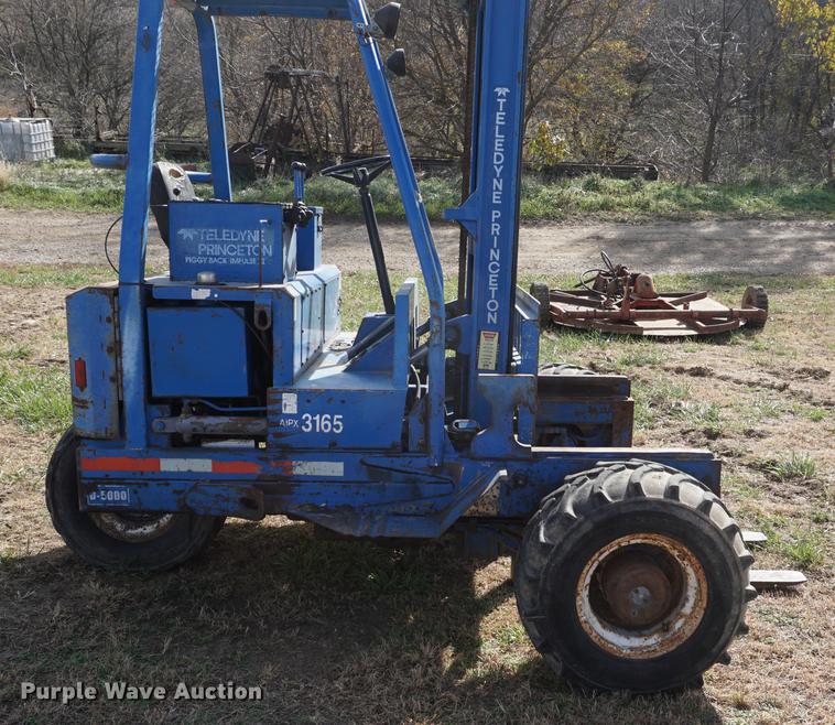 image for item DF1522 1996 Teledyne Princeton D5000 piggyback forklift