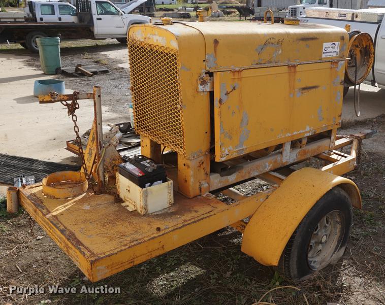 image for item DF1582 Lincoln welder