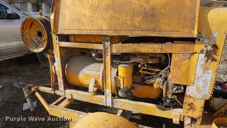 image for item DF1582 Lincoln welder