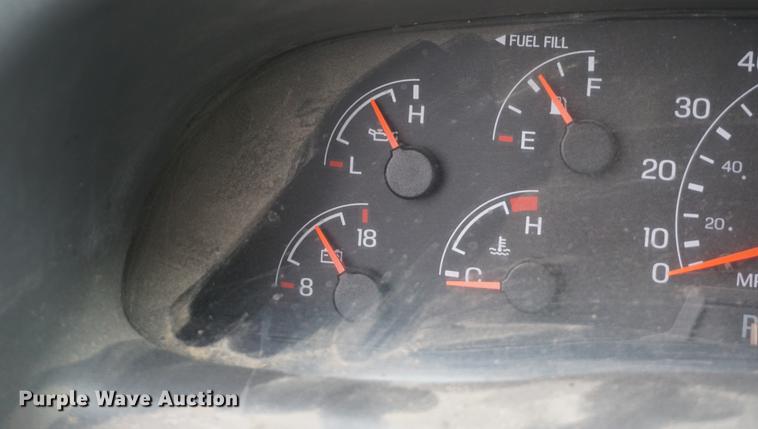 image for item DF1591 2000 Ford F250 Super Duty SuperCab pickup truck