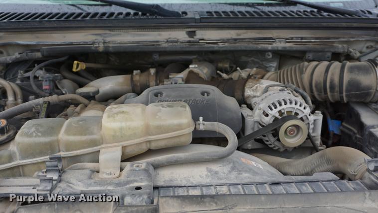 image for item DF1591 2000 Ford F250 Super Duty SuperCab pickup truck