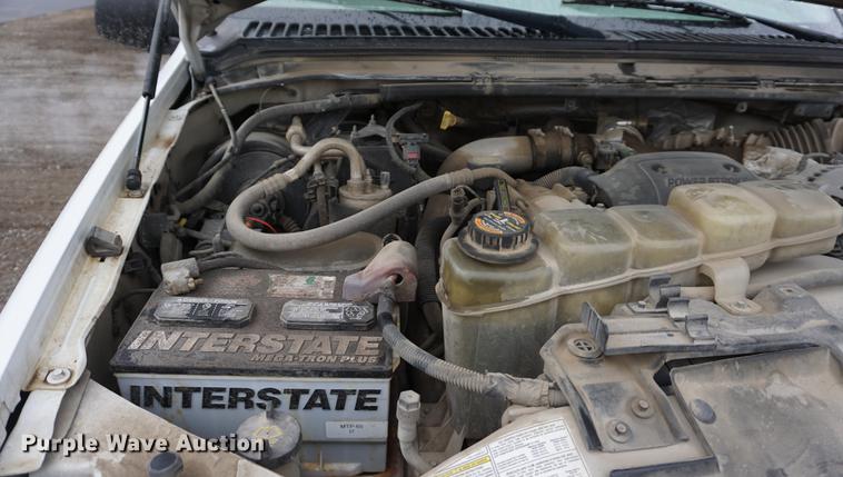 image for item DF1591 2000 Ford F250 Super Duty SuperCab pickup truck