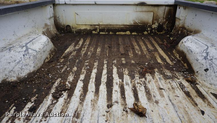 image for item DF1591 2000 Ford F250 Super Duty SuperCab pickup truck