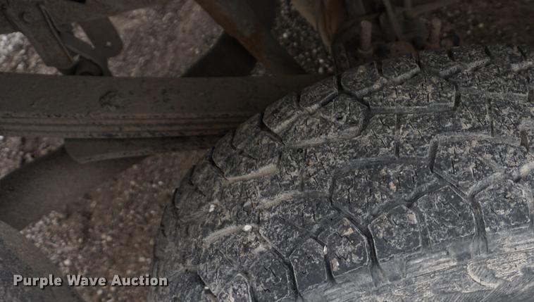 image for item DF1591 2000 Ford F250 Super Duty SuperCab pickup truck