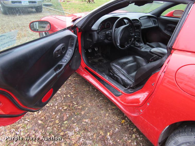 image for item DF3890 2002 Chevrolet Corvette