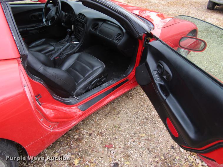 image for item DF3890 2002 Chevrolet Corvette