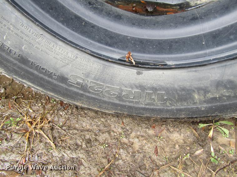 image for item DF3892 2000 International 3000 AmTran school bus