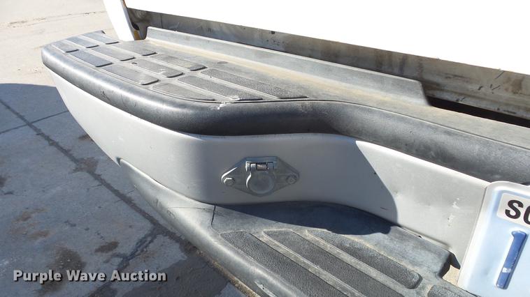image for item DG2780 2004 GMC Sierra 2500HD pickup truck