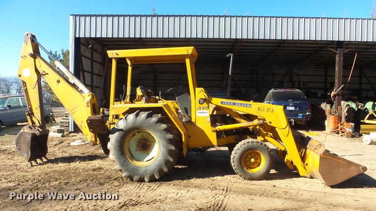 image for item DG2784 John Deere JD410 backhoe