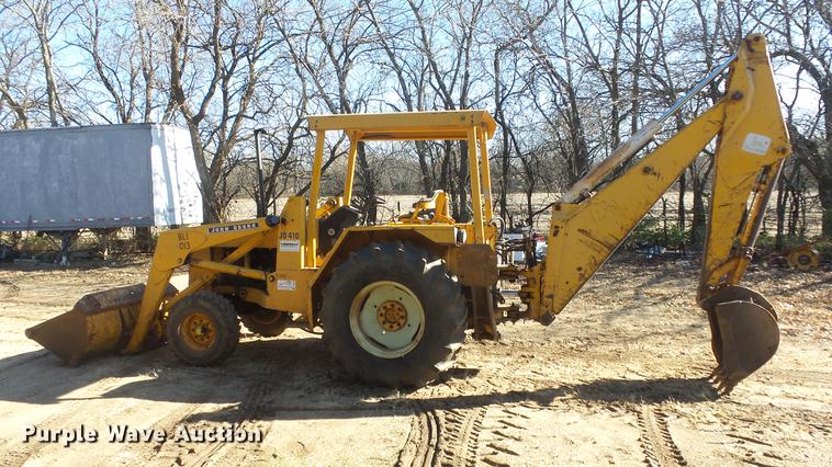 image for item DG2784 John Deere JD410 backhoe