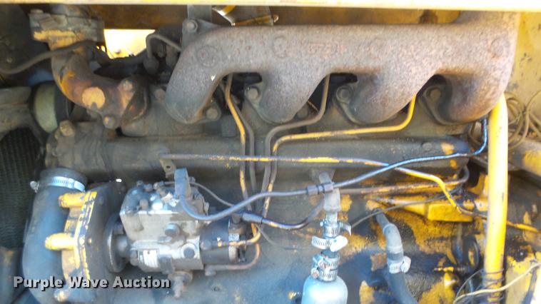 image for item DG2784 John Deere JD410 backhoe