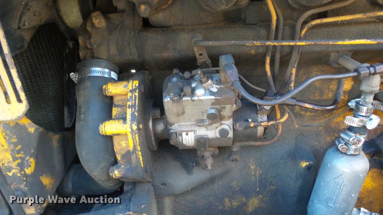 image for item DG2784 John Deere JD410 backhoe