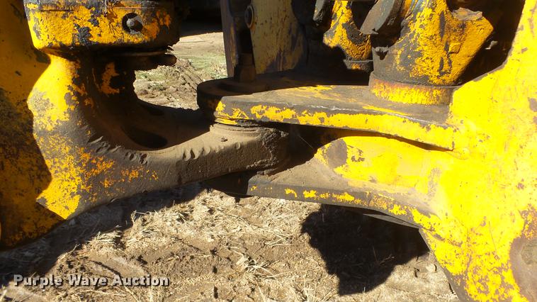 image for item DG2784 John Deere JD410 backhoe