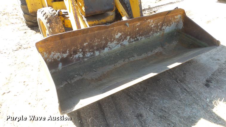 image for item DG2784 John Deere JD410 backhoe