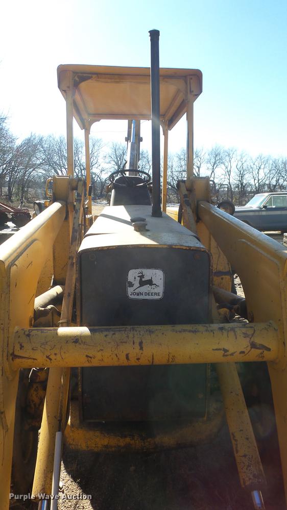 image for item DG2784 John Deere JD410 backhoe