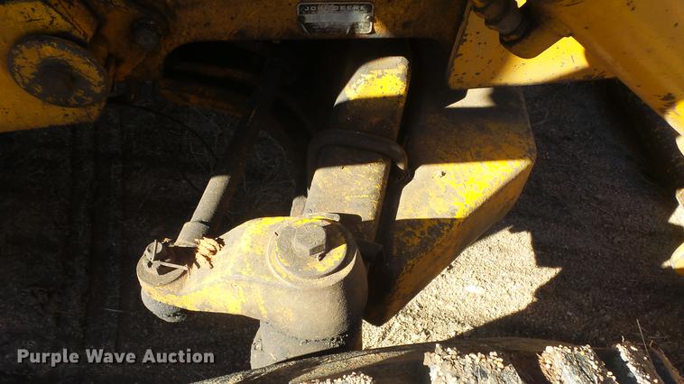 image for item DG2784 John Deere JD410 backhoe