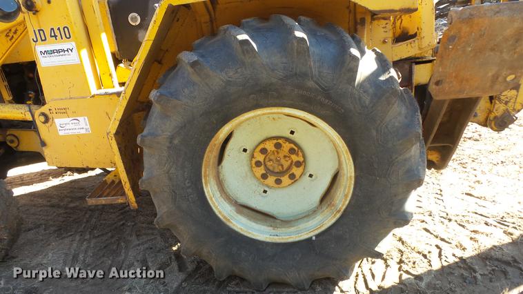image for item DG2784 John Deere JD410 backhoe