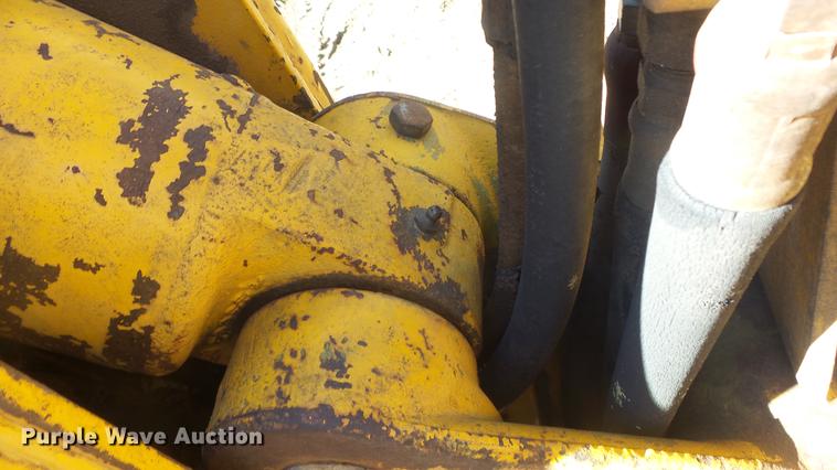 image for item DG2784 John Deere JD410 backhoe