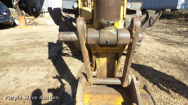 image for item DG2784 John Deere JD410 backhoe