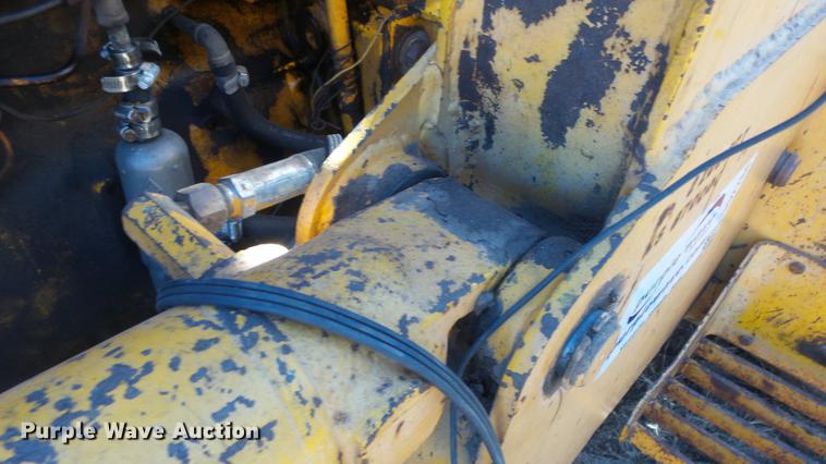 image for item DG2784 John Deere JD410 backhoe