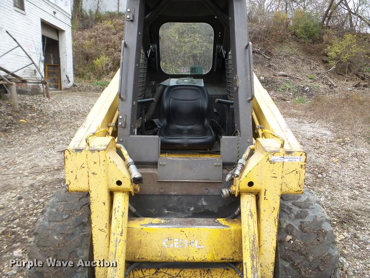 image for item DX9718 1996 Gehl SL5625 skid steer
