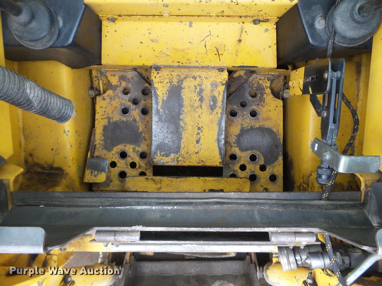 image for item DX9718 1996 Gehl SL5625 skid steer