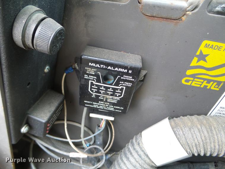 image for item DX9718 1996 Gehl SL5625 skid steer