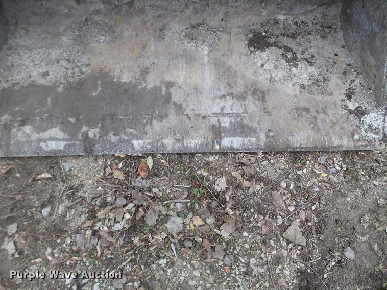 image for item DX9718 1996 Gehl SL5625 skid steer