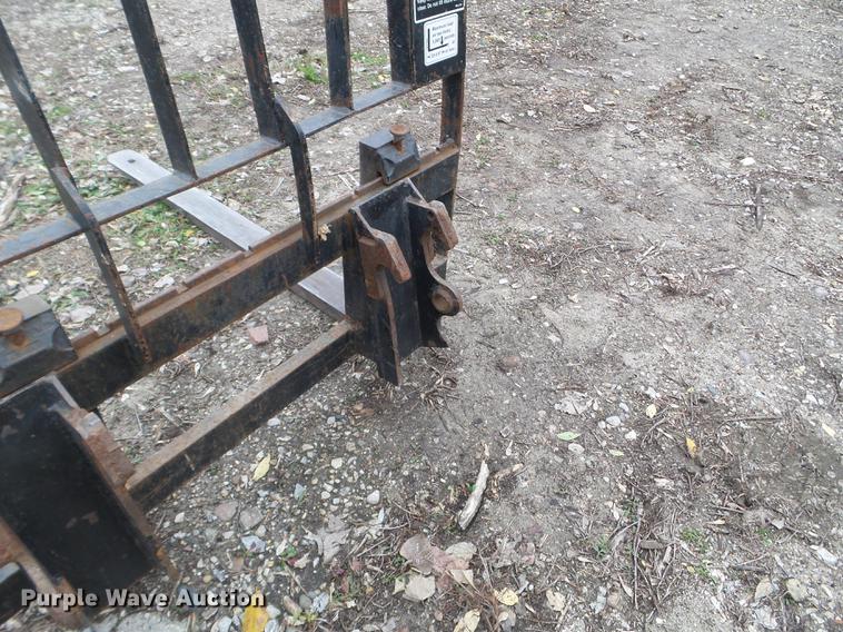 image for item DX9718 1996 Gehl SL5625 skid steer