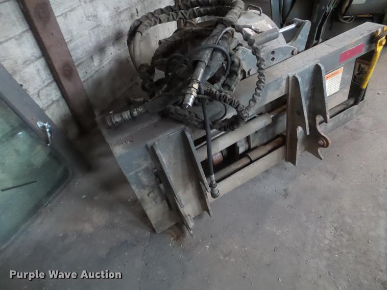 image for item DX9718 1996 Gehl SL5625 skid steer