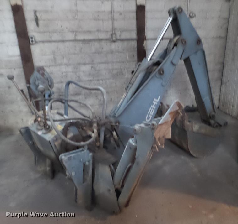 image for item DX9718 1996 Gehl SL5625 skid steer