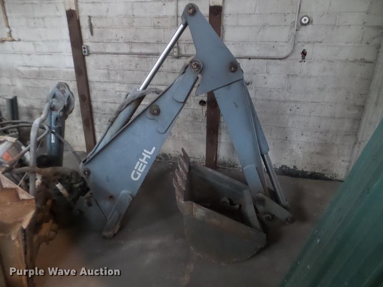 image for item DX9718 1996 Gehl SL5625 skid steer