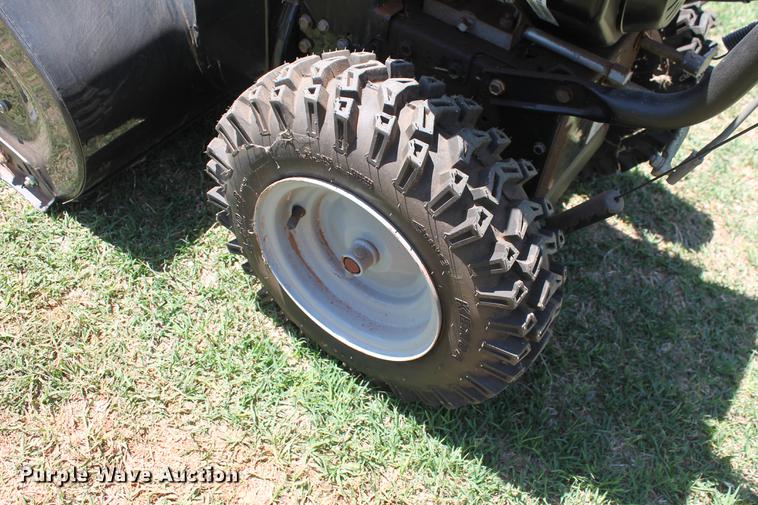 image for item DZ9897 Murray 11.50/27 snow blower