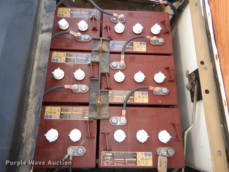 image for item EA9002 1996 Ez-go TXT golf cart