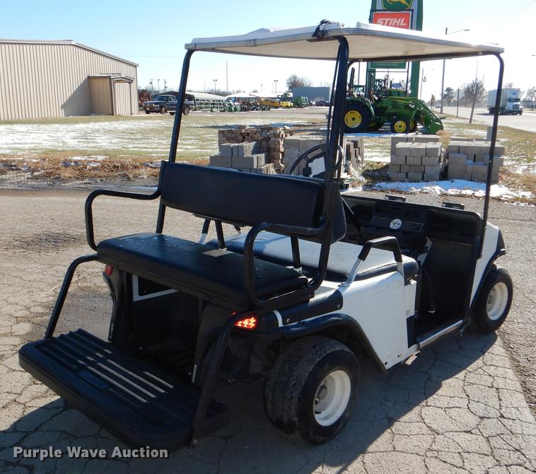 image for item EA9003 1992 Ez-go Medalist golf cart