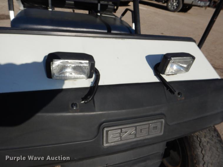 image for item EA9003 1992 Ez-go Medalist golf cart
