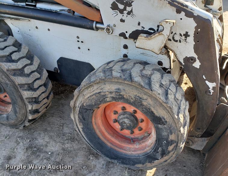 image for item EF9995 1998 Bobcat 863 skid steer
