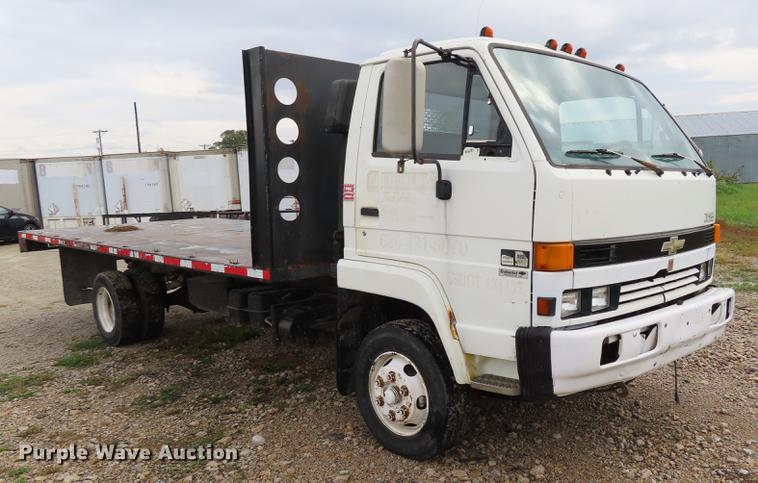 image for item EI9985 1993 Isuzu NPR dump flatbed truck