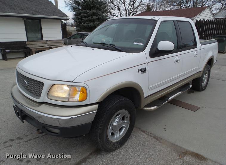 image for item EM9001 2001 Ford F150 SuperCrew pickup truck