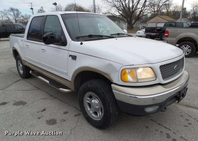 image for item EM9001 2001 Ford F150 SuperCrew pickup truck