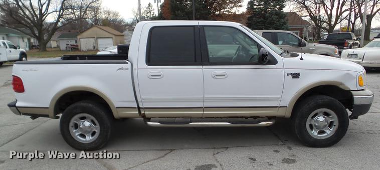 image for item EM9001 2001 Ford F150 SuperCrew pickup truck