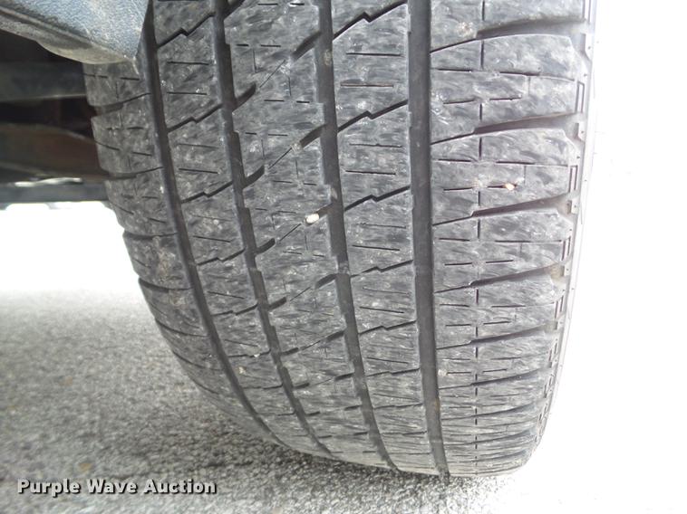 image for item EM9002 2007 Chevrolet Suburban 1500 LTZ SUV