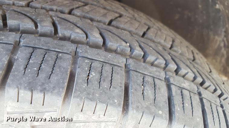 image for item EN9636 2005 Nissan Titan Crew Cab pickup truck