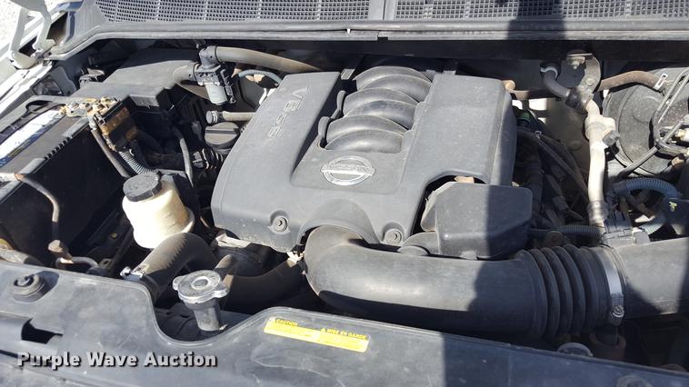 image for item EN9636 2005 Nissan Titan Crew Cab pickup truck