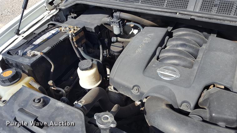 image for item EN9636 2005 Nissan Titan Crew Cab pickup truck