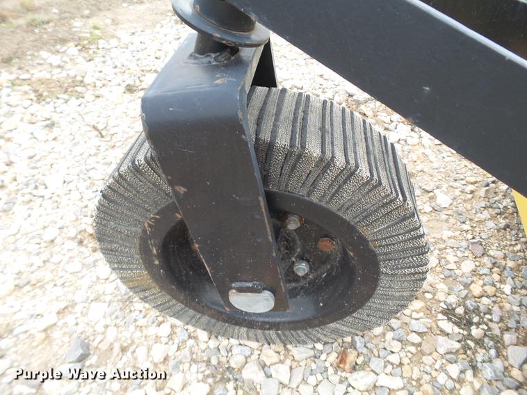 image for item EN9637 County-line rotary mower
